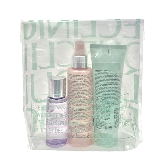 CLINIQUE Skincare Set 7-day Facial Scrub, Makeup Remover & Facial Mist (3 pcs) - Picture 6 of 6